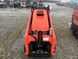 รถตักล้อยางขนาดเล็ก Kubota b SCL1000 ราคาถูก ขายดี ดีไซน์กะทัดรัด ประสิทธิภาพสูง มีสินค้าพร้อมส่ง จัดส่งรวดเร็ว - Product Image 3
