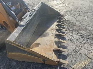 2024 Case TR340B Skid Steer Loader-Cargador de orugas compacto de alto rendimiento para elevación de trabajo pesado y manejo versátil del terreno - Product Image 5