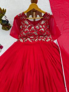 ชุดแต่งงานปักลายลูกไม้เรียงเป็นลำดับสีทองสำหรับผู้หญิงมีจำนวนมาก - Product Image 3