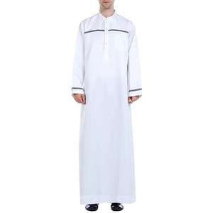 OEM 2025 Vêtements islamiques arabes de haute qualité Dubaï Thawb Jubba pour hommes à manches courtes Thobes ethniques Couleur unie Thobe musulman pour hommes - Product Image 1