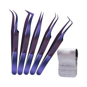 Pince à cils pour une utilisation facile Pince à cils de précision pour une application professionnelle des cils en acier inoxydable ergonomique - Product Image 1