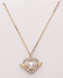 Cadena colgante de corazón, regalo para mujeres y niñas, cadena de moda, joyería personalizada Ropa de fiesta Cadena minimalista moderna Chapado en oro - Product Image 1