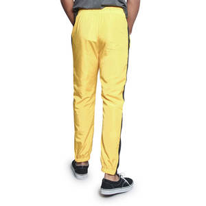 Pantalon de jogging en nylon pour homme personnalisé, coupe tactique coupe-vent avec logo imprimé sur mesure, pantalon de survêtement décontracté évasé - Product Image 4