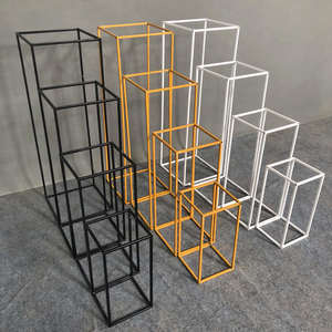 Support de fleurs en métal Décorations de table Centres de fleurs pour la décoration de mariage - Product Image 5