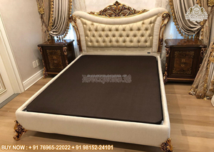 การออกแบบคลาสสิกมือแกะสลักเตียงอย่างเป็นทางการพร้อมโต๊ะข้างเตียงแบบดั้งเดิมเตียงขนาดคิงไซส์ไม้เนื้อแข็งการออกแบบที่ทันสมัยชุดห้องนอนทอง - Product Image 4