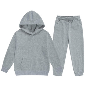 Conjuntos de Jogger unisex más vendidos para hombres y mujeres, cómodos y de moda para todas las edades para uso en exteriores con cuello con capucha - Product Image 2