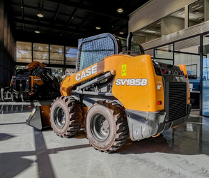 รถตักล้อยางรุ่นใหม่ SV185B ขนาดกะทัดรัด สำหรับงานหนัก ใช้ในงานก่อสร้าง ฟาร์ม และอุตสาหกรรม ประสิทธิภาพสูง - Product Image 3