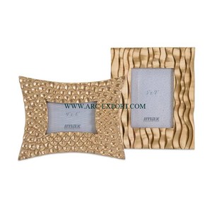 Juego de 2 diferentes diseños de Decoración de mesa, marcos de fotos de nuevo estilo antiguo, marcos de fotos estándar de nuevo aspecto, sofá, mesa auxiliar, marcos de fotos - Product Image 1