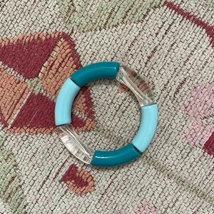 La mejor pulsera de moda de resina de calidad premium hecha a mano, exagerada, recién diseñada para uso en fiestas - Product Image 5