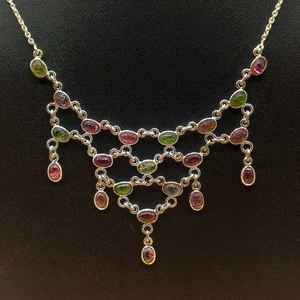 Ethnique Moderne 925 Argent Massif Artisan Fabriqué Tourmaline Gemstone Cluster Collier pour Enfants Fabriqué À La Main Dans Le Réglage De La Lunette - Product Image 6