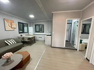 Casa Contenedor Modular Prefabricada de Dos Pisos, Personalizable, Móvil y Expandible - Product Image 3