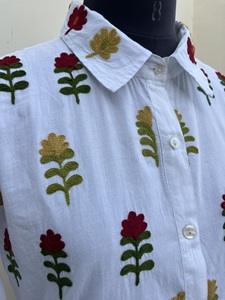 เดรสแม็กซี่ปักลายทำมือ100% ผ้าฝ้ายโบฮีเมียนสำหรับผู้หญิง - Product Image 4