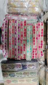 Cordones de organza hechos a medida con bordado floral surtido Lentejuelas multicolores e hilo Varias opciones disponibles - Product Image 5