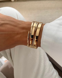 Lujosa pulsera abierta de oro sólido de 14K, brazalete minimalista ajustable para uso diario o regalo, pulsera apilable elegante - Product Image 4