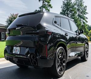 SUV/Crossover 2023 de segunda mano XM 4.4L Turbocharged V8 - Product Image 2