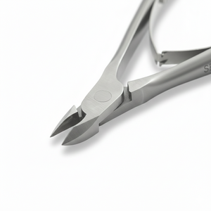 Cortaúñas Profesional para Cutículas |   Herramienta de Manicura de Acero Inoxidable de Alta Resistencia |   Marca Privada OEM - Product Image 3