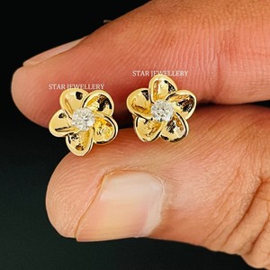 14K Solid Gold Curved Flower Piercing for <b>Helix</b> High lobe Conch Auricle Tragus Fine Jewelry. - Product Image 2