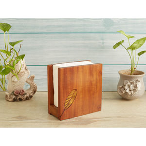 Porte-serviettes droit en bois au design moderne Porte-serviettes en bois fabriqué à la main avec incrustation de feuilles pour la décoration de la maison ou de la fête - Product Image 1