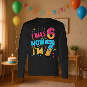 Maglietta a maniche lunghe personalizzabile per il 67° compleanno, T-shirt promozionale per bambini di sette anni - Product Image 3