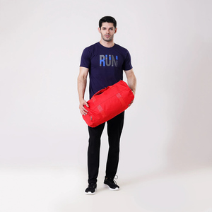 กระเป๋าทรงดัฟเฟิลน้ำหนักเบามีช่องใส่รองเท้าสำหรับออกกำลังกายและฝึกซ้อม - Product Image 6