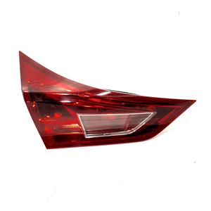FEU STOP ARRIÈRE GAUCHE INTEGRÉ À LA PORTE TOYOTA Auris Series (E180) 1ND-TV (12>18) - Product Image 1