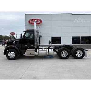 Peterbilt 567 2026, Sistemas Electrónicos y Eléctricos para Camiones, 500 HP, Tracción 6x4, Transmisión Manual - Product Image 4