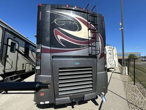 Well-Maintained Used 2014 Itasca Ellipse 42QD Motorhomes Aluminum Steel Construction for 4-6 Persons for Adventure Road Trip - Product Image 3