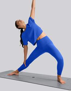 Top corto de entrenamiento para mujer, tela de LICRA de poliéster, diseño elástico ajustado sin mangas, ideal para gimnasio, yoga, correr y actividad - Product Image 5