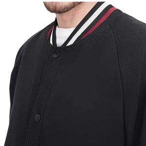 Hombres de alta calidad de encargo del logotipo bordado de diseño de manga de béisbol Varsity chaqueta de fábrica al por mayor OEM para el invierno - Product Image 3