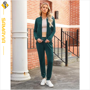 ชุดวอร์มแอคทีฟขนาดใหญ่พิเศษสำหรับผู้หญิงเนื้อนุ่มยืดหยุ่นและเหมาะสำหรับกีฬาและสันทนาการ - Product Image 4