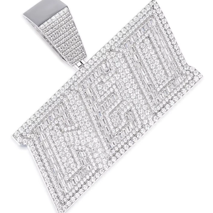 Colgante CEO con Moissanita de Corte Baguette y Redondo, Plata 925 con Baño de Rodio, Regalo de Lujo Unisex - Product Image 1