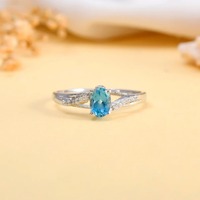 Bague de Fiançailles Solitaire en Argent 925S avec Topaze Bleue Naturelle (Pierre de Naissance de Décembre) – Bague de Promesse de Mariage Classique et Élégante pour Fête