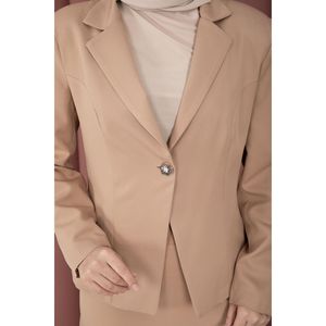 Conjunto de Dos Piezas Casual y Formal, Blazer y Falda en Color Camel con Decoración de Botones - Product Image 5