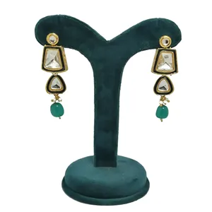 Gold-Plated <b>Light</b> Green Tumble and Polki Kundan Fine Stainless Steel Alloy Studded Jewellery Set with Zircon Tumbled Polki Cut - Product Image 5