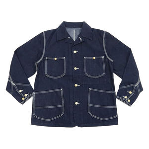 Rehaussez instantanément votre tenue avec des vestes en jean tendance qui apportent une touche d'énergie fraîche aux looks décontractés et semi-formels. - Product Image 2