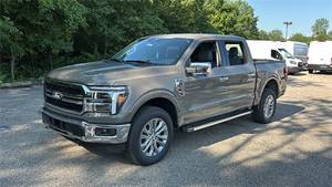(W&T) PROMOCIÓN Venta de Autos Usados FORD F-150 XLT 4DR SUPERCREW 4WD 5.5FT TURBO HÍBRIDO GASOLINA-ELÉCTRICO 2025 - Product Image 6