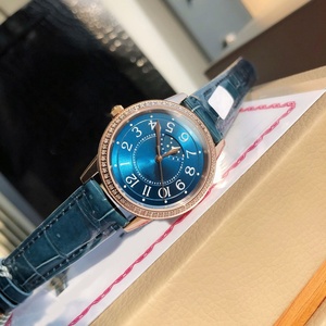 Montres de luxe pour femmes de haute qualité en gros avec cadran bleu élégant, bracelet en or rose, chronométrage de précision, étanches, largeur du bracelet 22 mm - Product Image 4