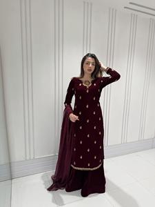 Traje Salwar de Terciopelo de Diseño Indio-Pakistaní con Bordado de Lentejuelas, Elegante para Fiestas y Bodas, Último Modelo Exclusivo - Product Image 3