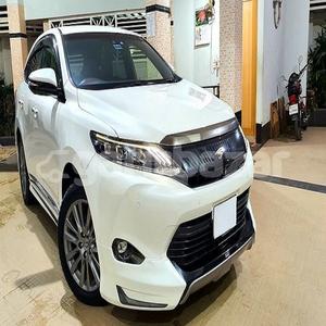Toyota HARRIER d'Occasion 2017 / Voitures Toyota d'Occasion 2012 2013 2014 2015 2016 à Vendre - Product Image 3