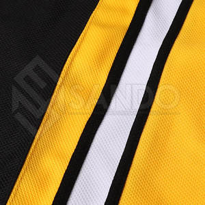 Maillot de hockey sur glace pour hommes le plus vendu, couleur personnalisée, fabriqué à partir de matériaux de qualité supérieure, vêtements de hockey sur glace - Product Image 6