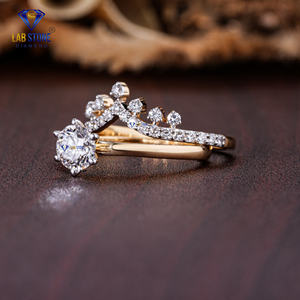 0.857 TDW Anillo de oro amarillo con diamantes de corte redondo de Lab-Stone / Shine With a Diamonds/Color DE LA EF-VS - Product Image 3