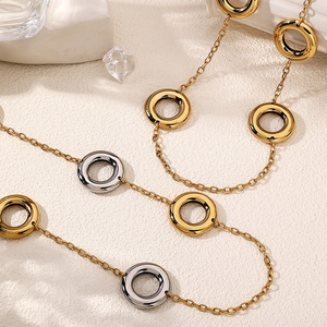 Perhiasan POP kalung panjang wanita, liontin lingkaran rongga berlapis emas Stainless Steel trendi tidak pudar tidak alergi - Product Image 4