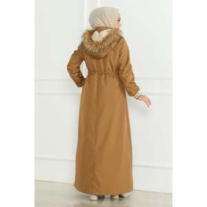 Gabardina Larga Taba 19215 con Diseño Acanalado y Detalle de Cordones, Prenda Exterior Elegante - Product Image 4