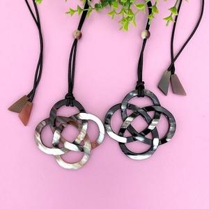 Collier Corne de Buffle de Designer Derniers Bijoux de Mode Résine d'Ambre Os Agate Couleur Miel Design Naturel Inde Colliers agate - Product Image 6