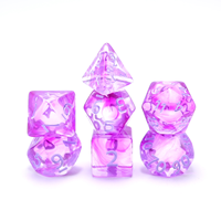 Ensemble de dés carrés à bords vifs en résine pour D&D, jeu de rôle, D4 D6 D8 D10 D12 D20, 7 pièces, noyau liquide transparent violet, écologique, RPG