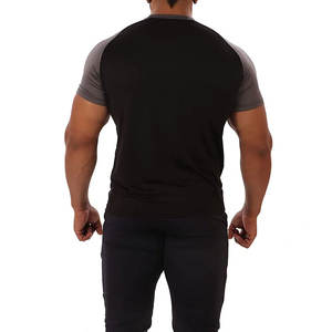 2025 verano sólido camiseta y pantalones cortos conjunto hombres calle moda Casual suelta algodón corto conjunto a juego ropa de diseñador - Product Image 3