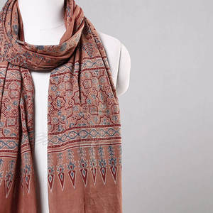 Bufandas Ajrak bordadas a mano de calidad con detalle hecho a mano, capa ligera para todos los días para una expresión cultural elegante - Product Image 6