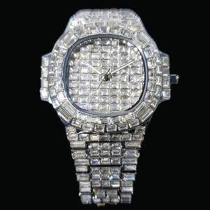 Montre à mouvement à quartz pour homme, style Hip Hop, entièrement sertie de diamants de laboratoire VVS de clarté supérieure, taille brillant, affichage intelligent - Product Image 1