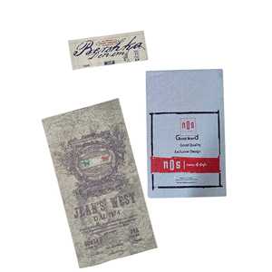 ป้ายเสื้อผ้าโลหะชุบคุณภาพสูงแบบกำหนดเองสำหรับเสื้อผ้าและสิ่งทอ รูปแบบม้วน เป็นมิตรกับสิ่งแวดล้อม พิมพ์ด้วยเทคนิคซิลค์สกรีน - Product Image 1