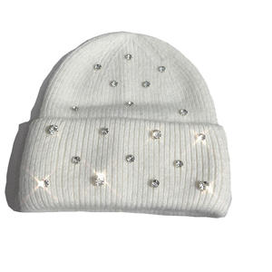 Gorro Unisex Brillante con Pedrería, Gorro de Invierno Cálido con Bordado 3D de Calavera, Puño Grueso, Gorro de Punto con Cristales Brillantes, Estilo Y2K - Product Image 2